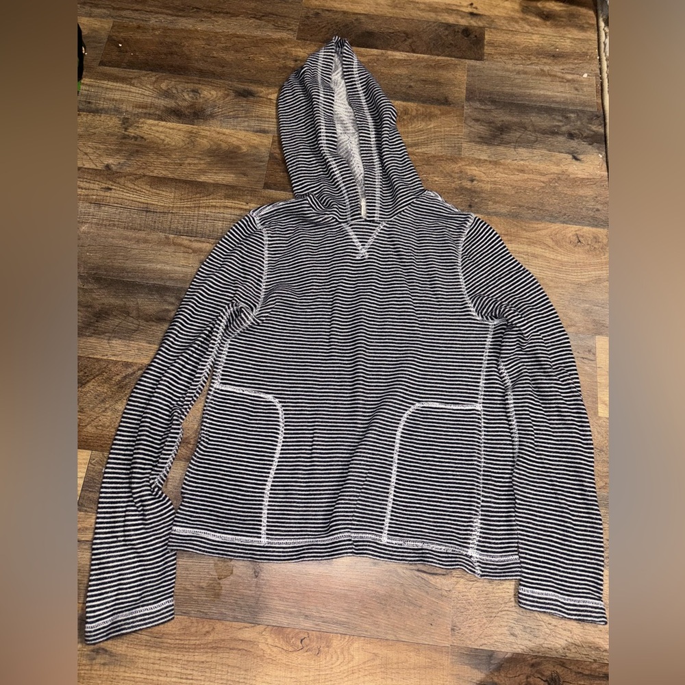 J. Crew Black and White Sweatshirt with Ribbed Cuffs